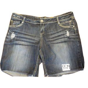 Almost Famous Stretch Denim Shorts Studs Destroyed Womens Plus Size (44 x 9)